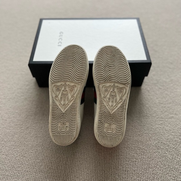 GUCCI - Women’s White Ace Bee Leather Trainers in US 4 - Picture 8 of 8